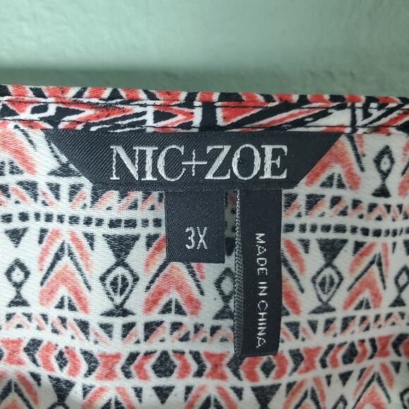 Nic + Zoe Womens Multicolor Tribal Print V-Neck Cap Sleeve Blouse Size 3X - Picture 3 of 7
